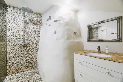 Airhome - Kuninga Apartment