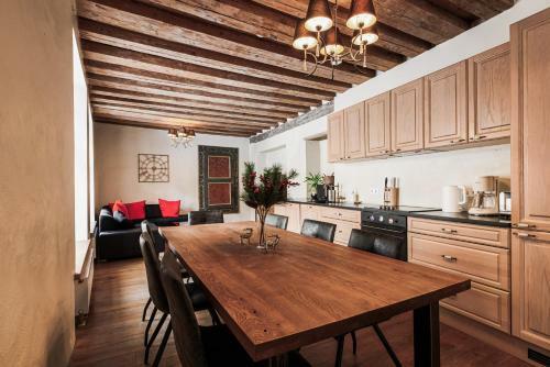 Airhome - Kuninga Apartment
