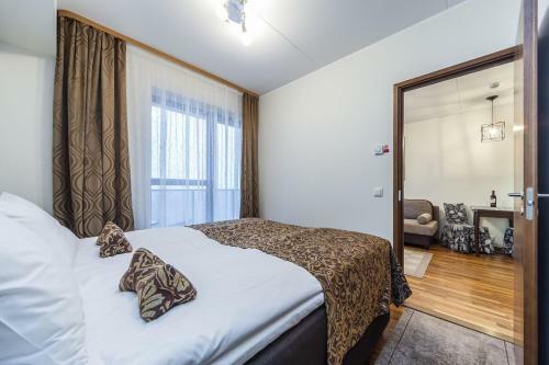 Karlson Lux Apartments
