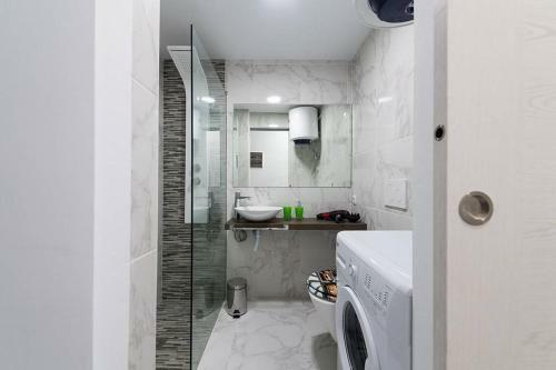 Apartamento 5 Min Walk From Yumbo 208