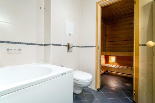 Fabulous Location Apartments