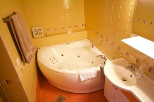 Fabulous Location Apartments
