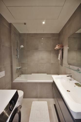Fabulous Location Apartments