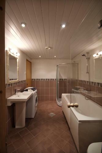Fabulous Location Apartments