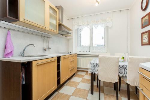 3 Room Central Apartment 90m2 Free Parking