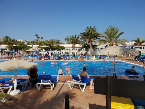 Apartamentos Playa Feliz