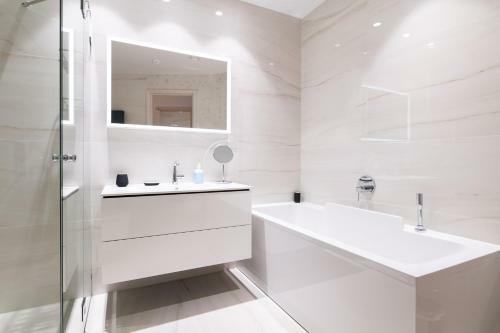 Dashaus 2 Bedroom Apartment