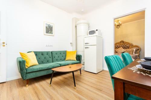 Easyrentals Central Tallinn Apartments By Tallinn University