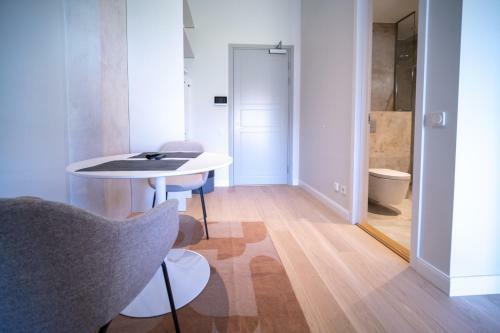 Baltic Accommodation - Urban Studio Apartment