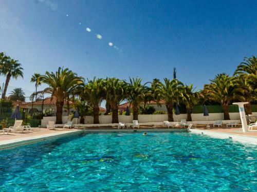 Seaview Friendly Apartment 8