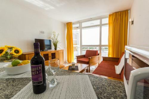 Seaview Friendly Apartment