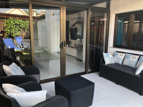 Villa Bungalow Atos With Private Garden