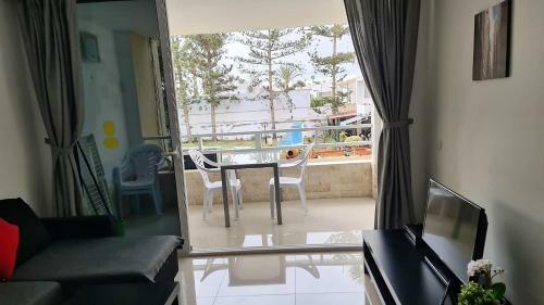 Yumbo Holiday Apartment - Tanife