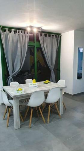 Las Olas Apartment