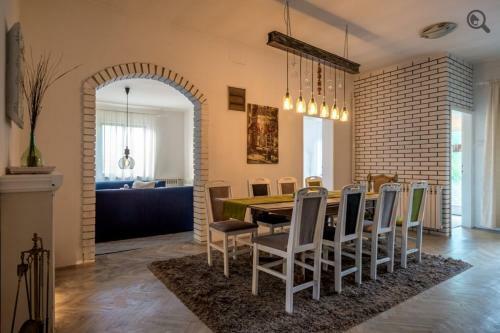 Wine House Apartment