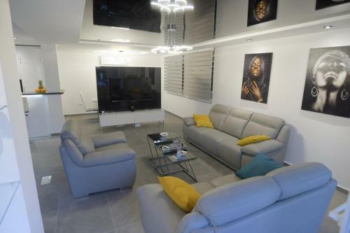 Tesla Lux Apartman