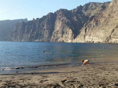 Apartamento Romantic Retreat With Marine View