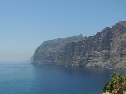 Apartamento Romantic Retreat With Marine View