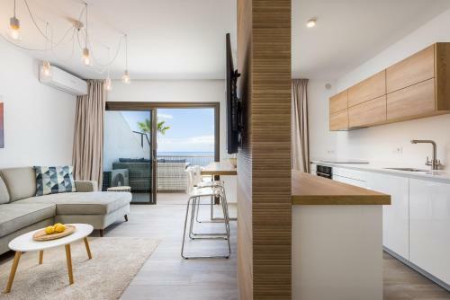 Los Gigantes Cliffs And Ocean View Peaceful Apartment