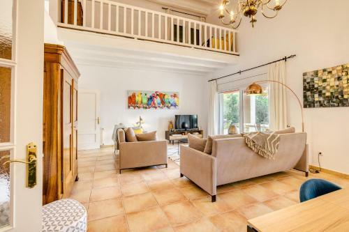 Villa On Golf Course