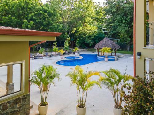 Hotel Rancho Haas