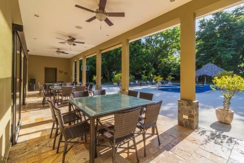 Hotel Rancho Haas