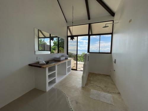 Hotel Akua Suites Ocean View