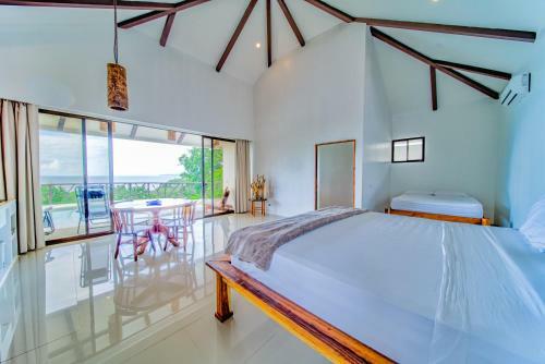 Hotel Akua Suites Ocean View