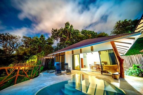 Hotel Akua Suites Ocean View