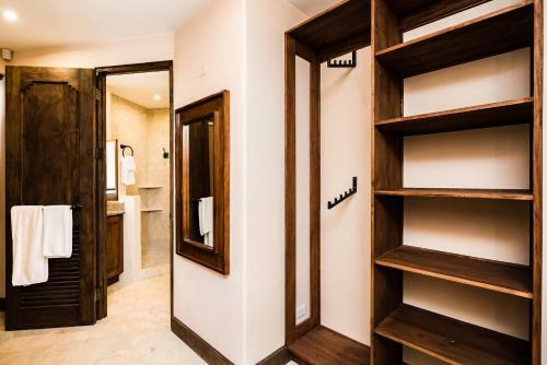 Luxury Spacious Beach Town Villa In Las Catalinas!