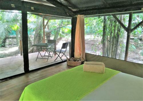 Four Monkeys Eco Lodge