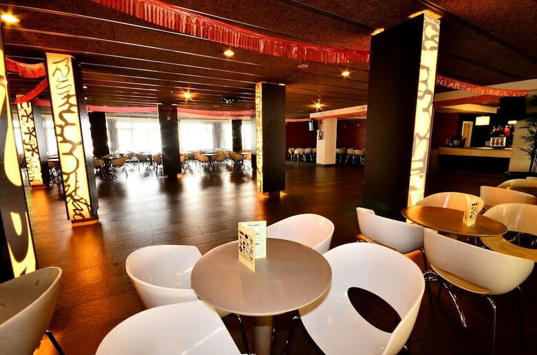 Hotel Sol Y Sombra