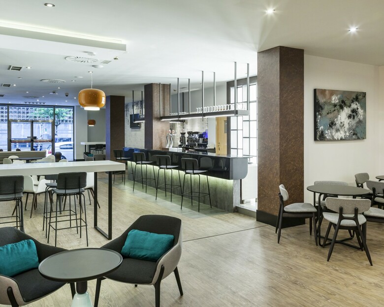 Hotel Ilunion Bilbao