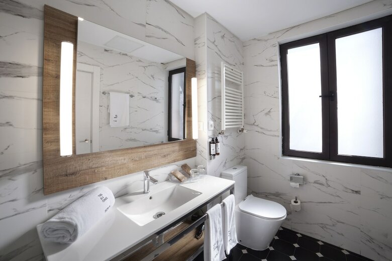 Hotel Petit Palace Arana Bilbao