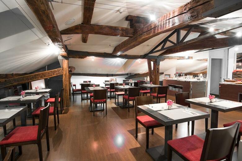 Hotel Petit Palace Arana Bilbao