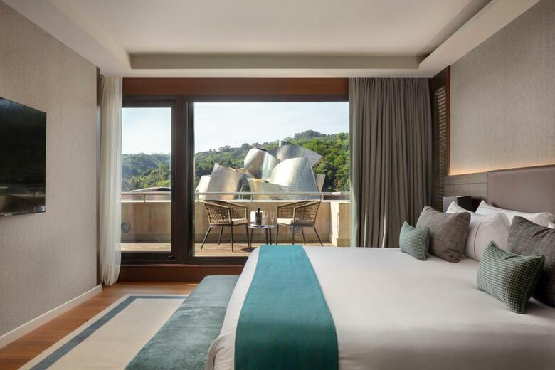 The Artist Grand Hotel Of Art