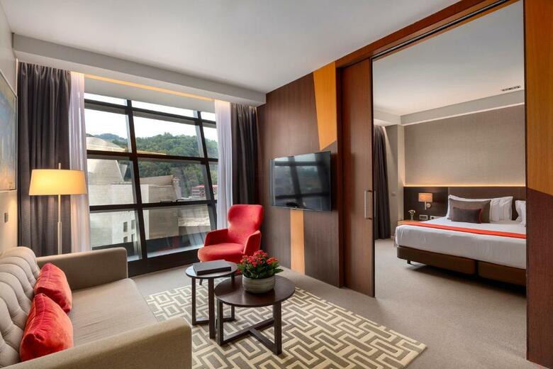 The Artist Grand Hotel Of Art