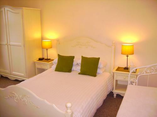 Bed & Breakfast Megstone House