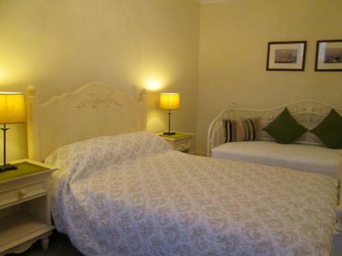 Bed & Breakfast Megstone House