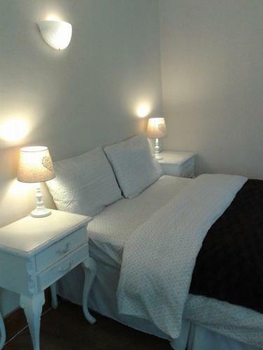 Hostal Amber Guesthouse