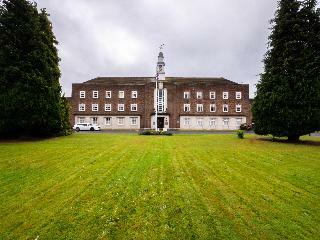 Bed & Breakfast The Derby Conference Centre