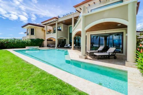 Casa Royal Palms