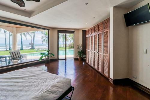 Casa Royal Palms