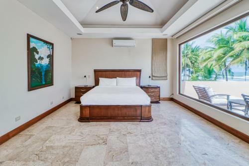 Casa Royal Palms
