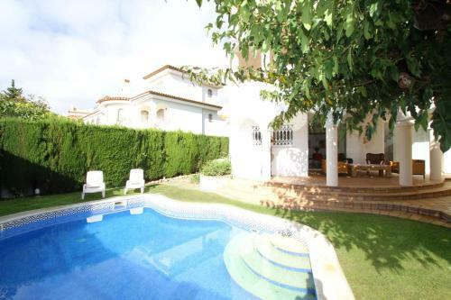 Arenda Pino Alto Villa Poma
