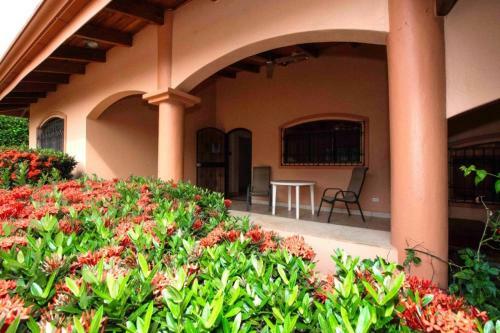 New! 600 Steps From Junquillal Beach - Casa Mariposa Unit 2