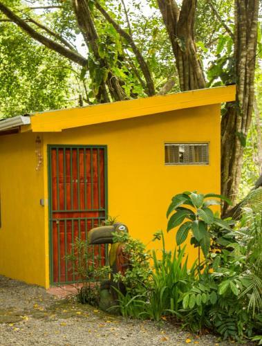 Hostal Casa Tucanes