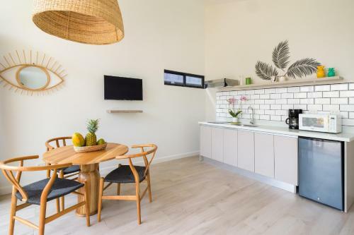 Favela Chic Tamarindo Boho Boutique Bungalow Close To The Beach
