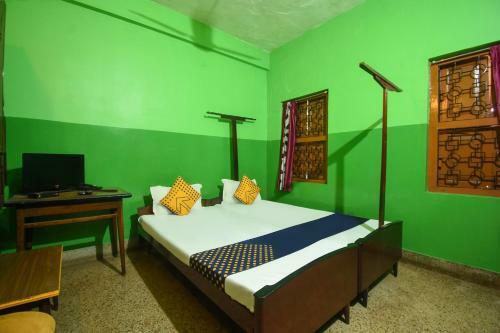 Spot On 74944 Hotel Vijaya