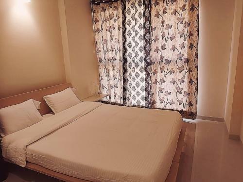 Elegant 2 Bedroom Apartment